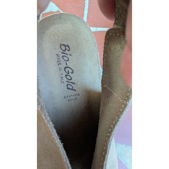 Bio-Gold Suede Wedge Peep Toe Slingback Sandals-Taupe-Sz 7.5 Made in Italy - Picture 9 of 11